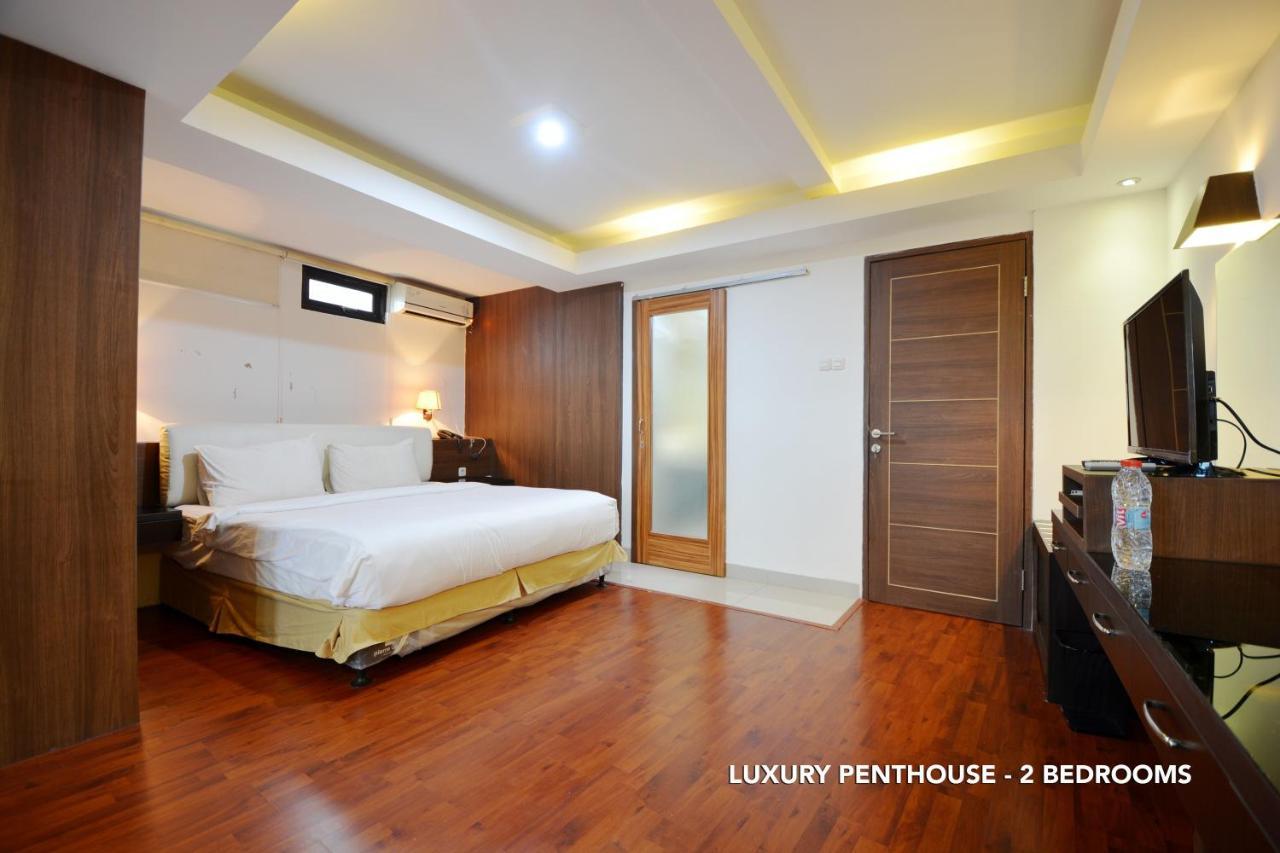 Penthouse Apartment