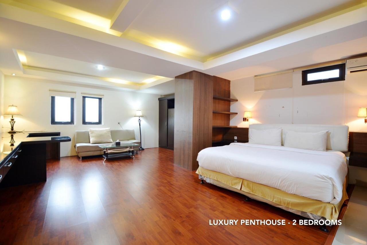 Penthouse Apartment
