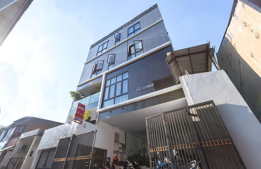 Puri Maju Hotel-1