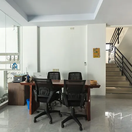 Puri Maju Hotel-2